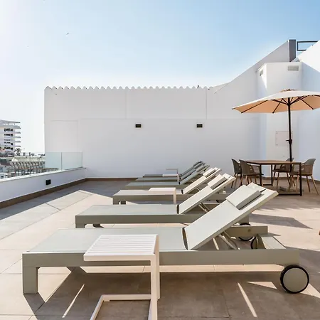 Apartament Cauce 4 *